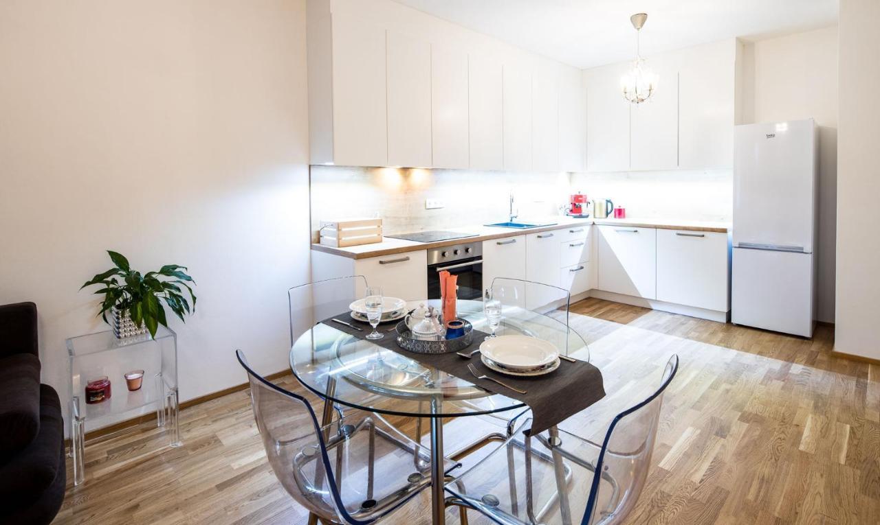 Silvie Apartments - Zlate Terasy Olomouc Luaran gambar
